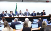 Correção total da tabela do IR é inviável e custaria mais de R$ 100 bi, avalia governo