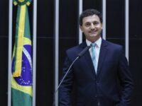 Deputado Rafael Pezenti propõe tributação diferenciada para produtos à base de nicotina