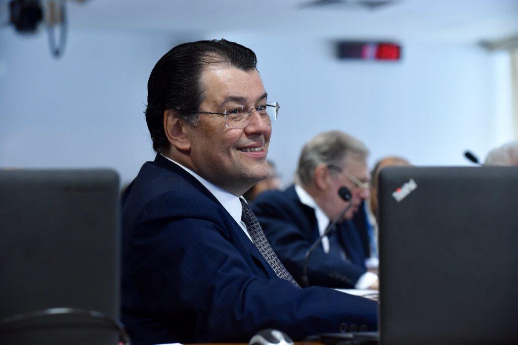 Senador Eduardo Braga - Foto via Vagner Carvalho