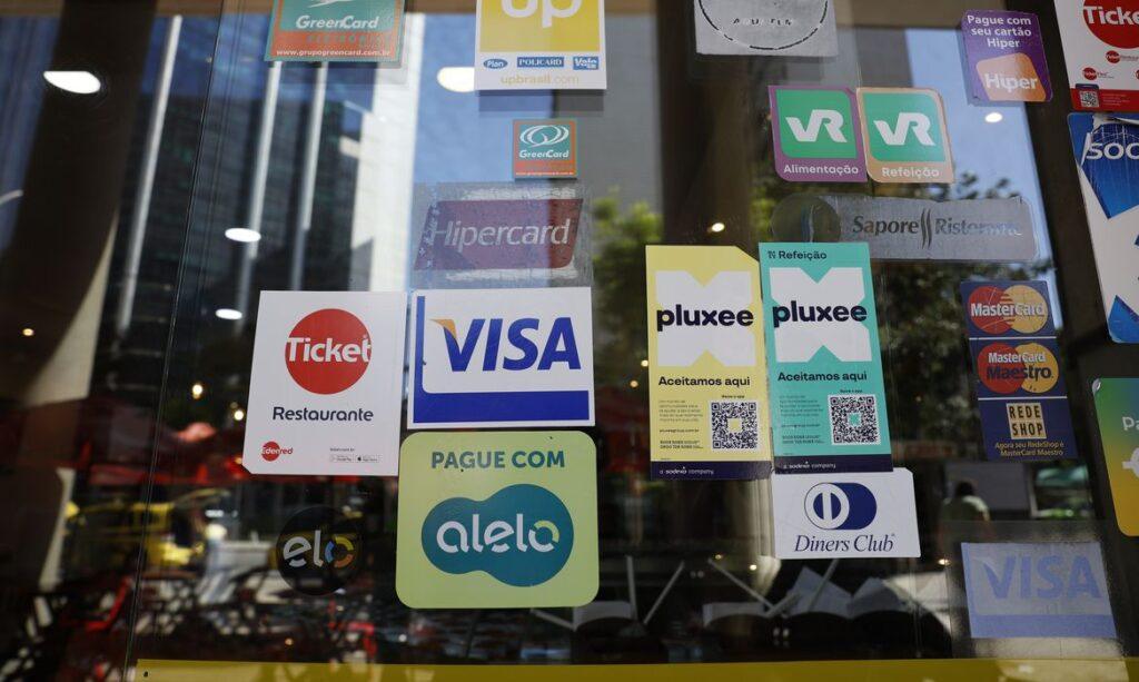 bandeiras de cartões e vale alimentação